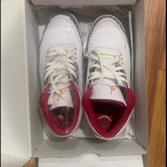Jordan 3 Cardinal 3